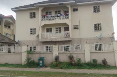 HOUSE FOR  SALE   6 UNITS OF 3 BEDROOM FLATS  WITH  A ROOM BQ EACH  FOR  SALE ON A TARRED ROAD.