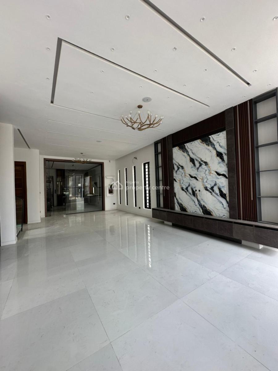 5 Bedroom Fully Detached Duplex In Secured Estate