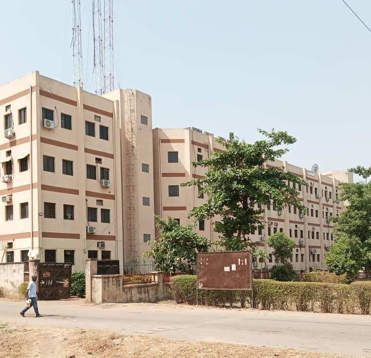 LARGEST PLAZA WITH 400 OFFICES IN CENTRAL AREA ABUJA NIGERIA FOR OUTRIGHT SALE