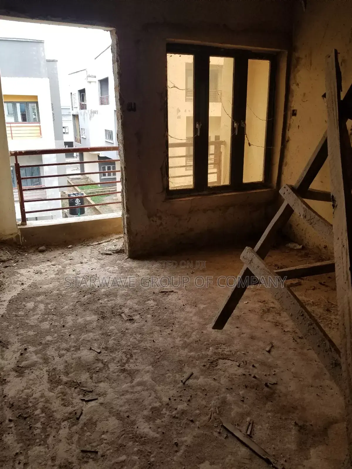 2 bedroom Flat (Carcas) in Paradise 2 Estate, Life Camp for sale