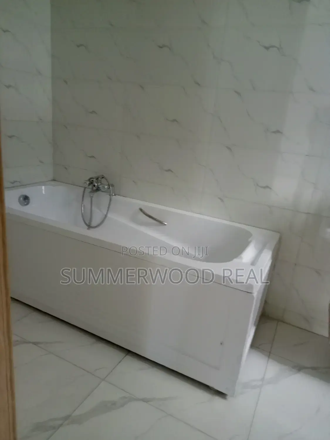 4bdrm Duplex in VGC / Ajah for sale