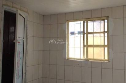 Self contain (single rooms) for rent