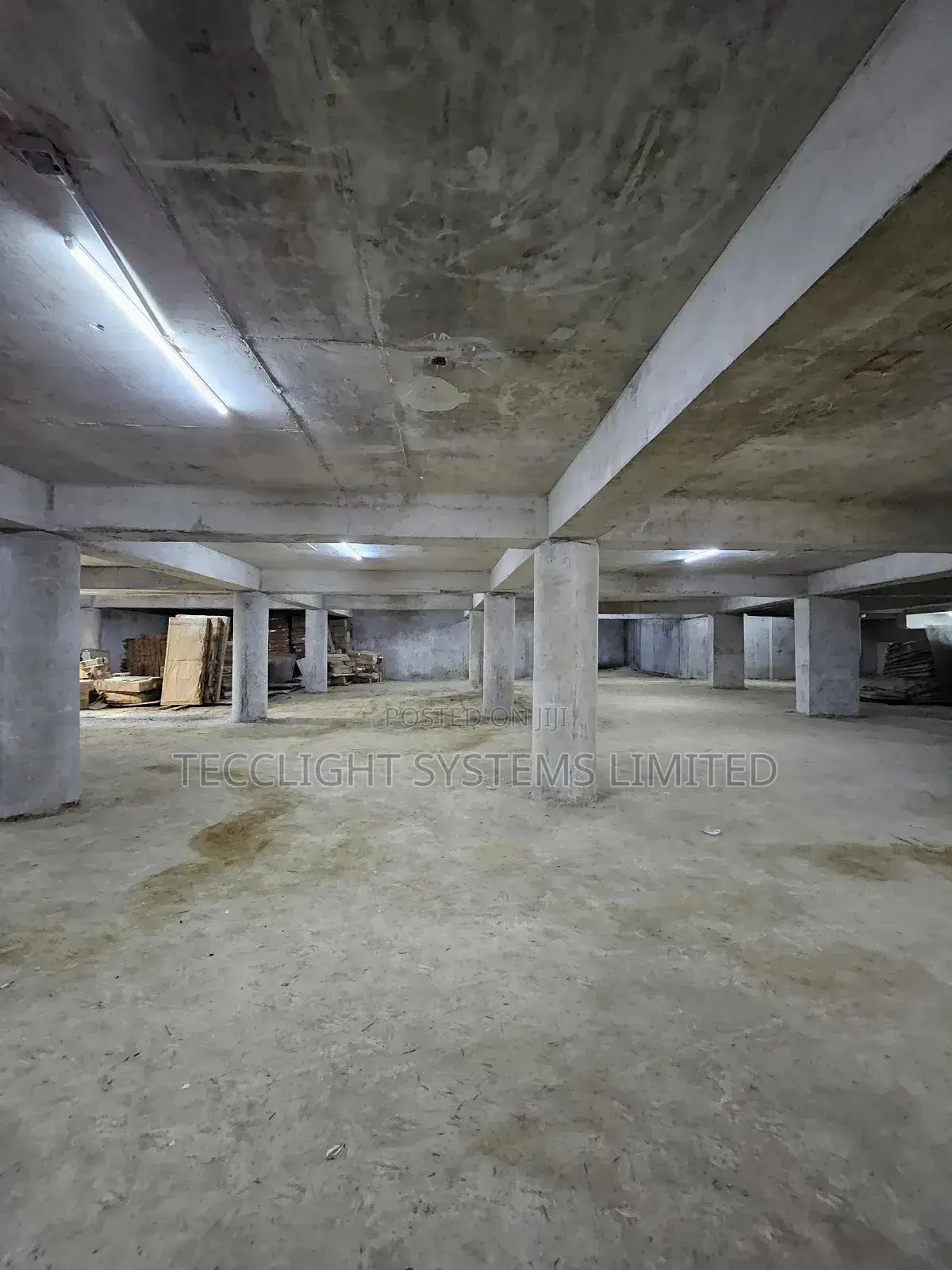 FOR SALE: 4-Bedroom Apartment With BQ In Ikoyi  Location: Ikoyi, Lagos  Price: ₦950M