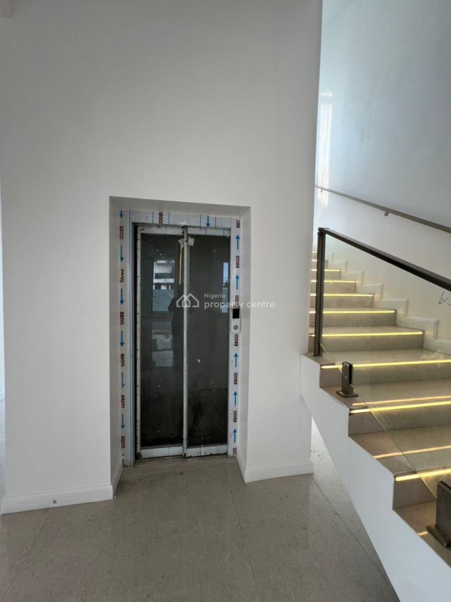 5 bedroom detached duplex for sale