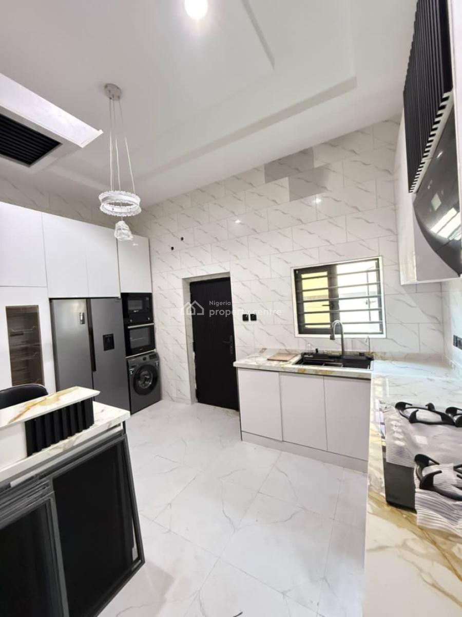5 bedroom detached duplex for sale