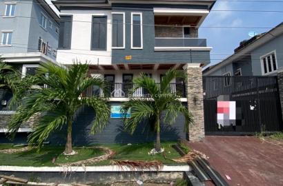 5 bedroom detached duplex for sale