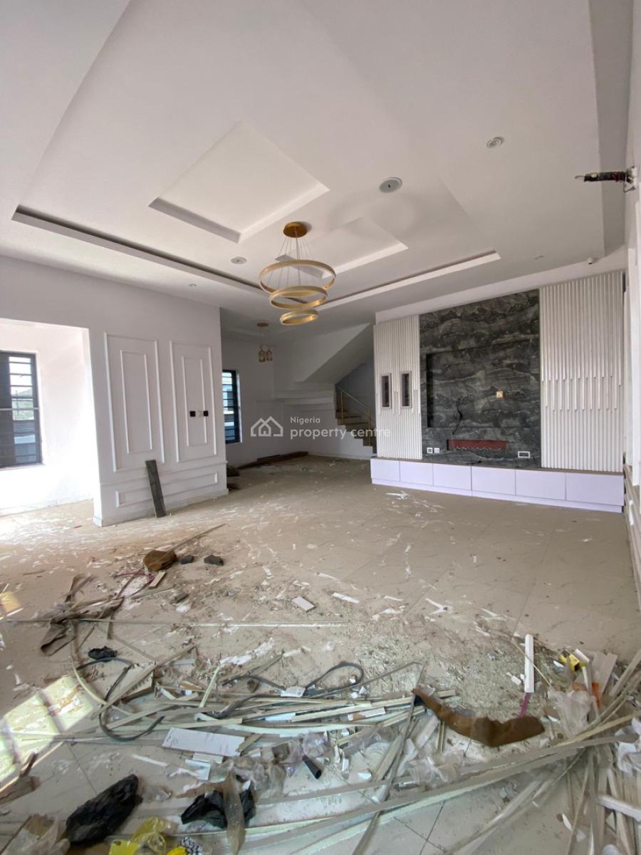 5 bedroom detached duplex for sale