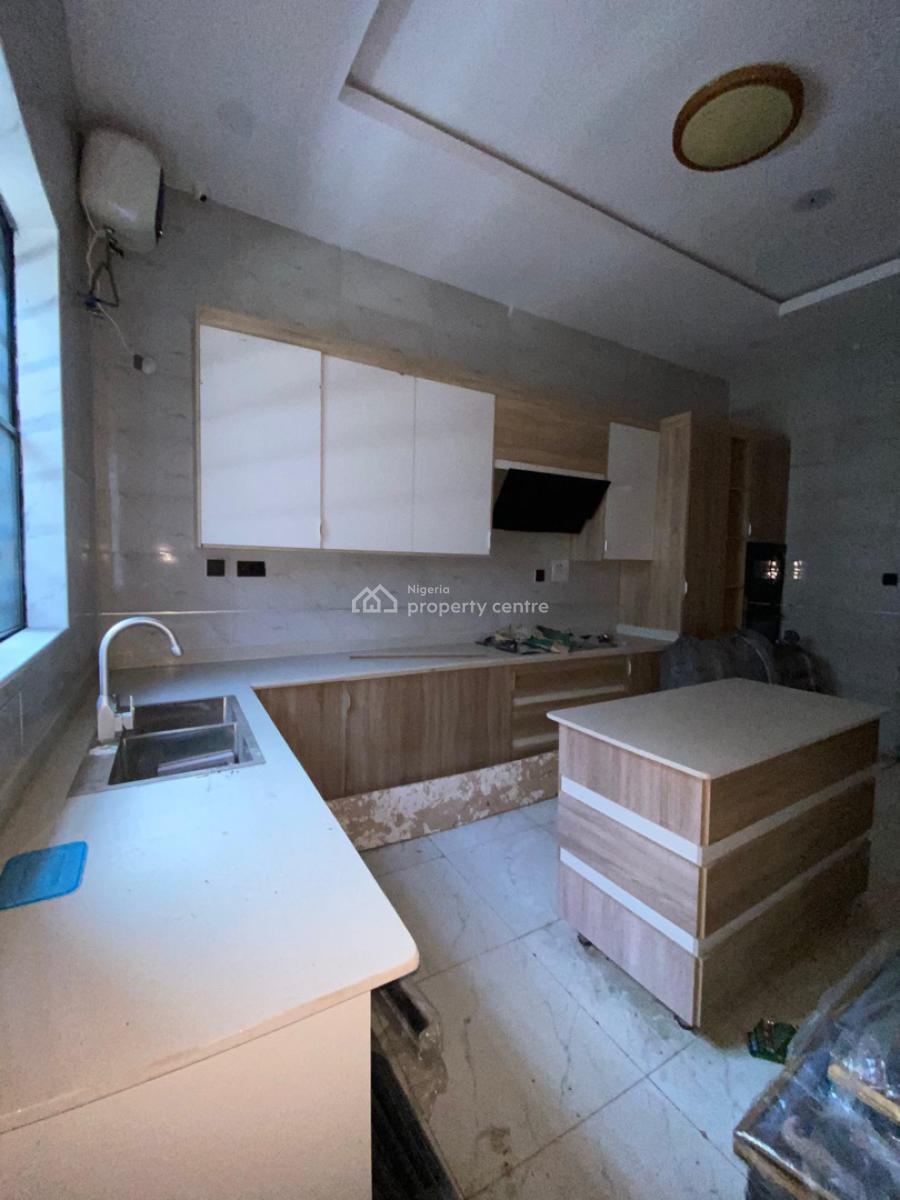 5 bedroom detached duplex for sale