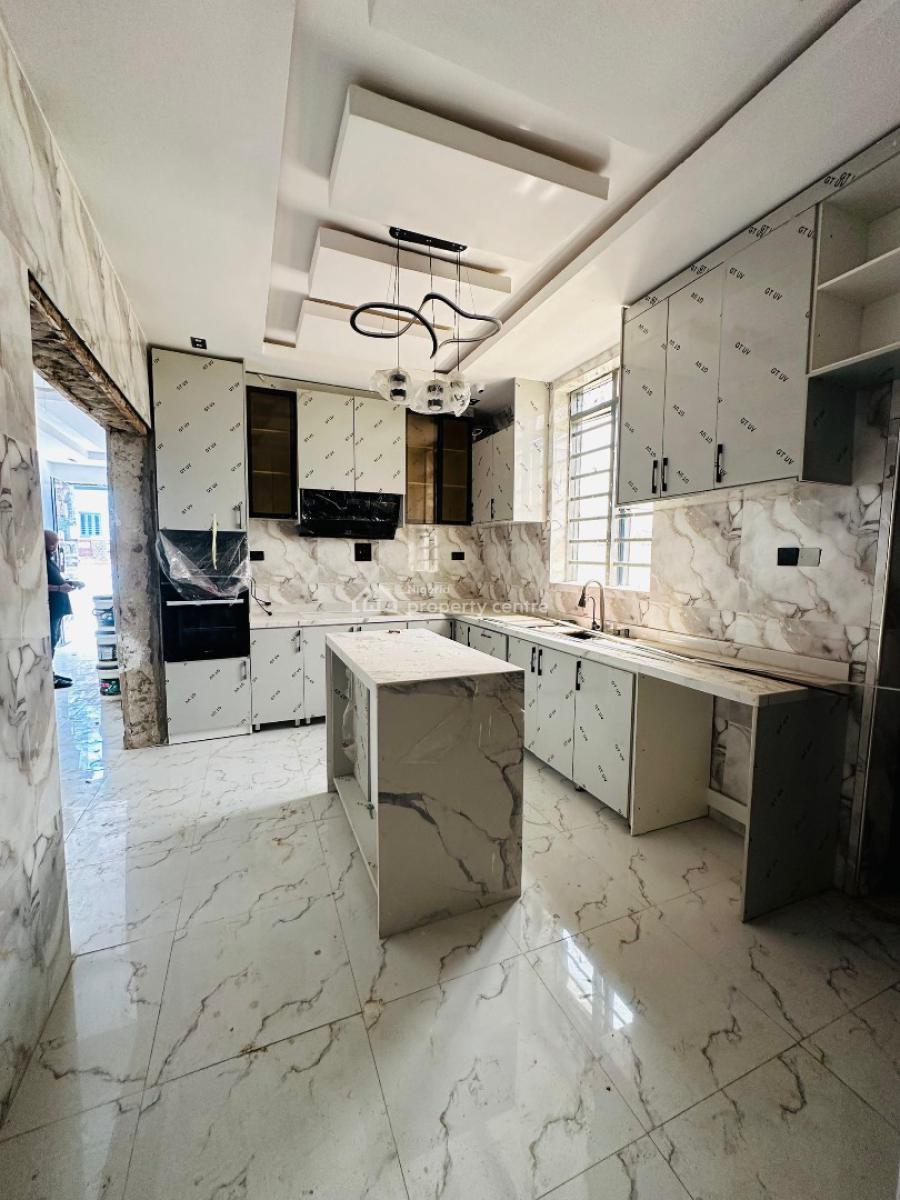 4 bedroom detached duplex for sale