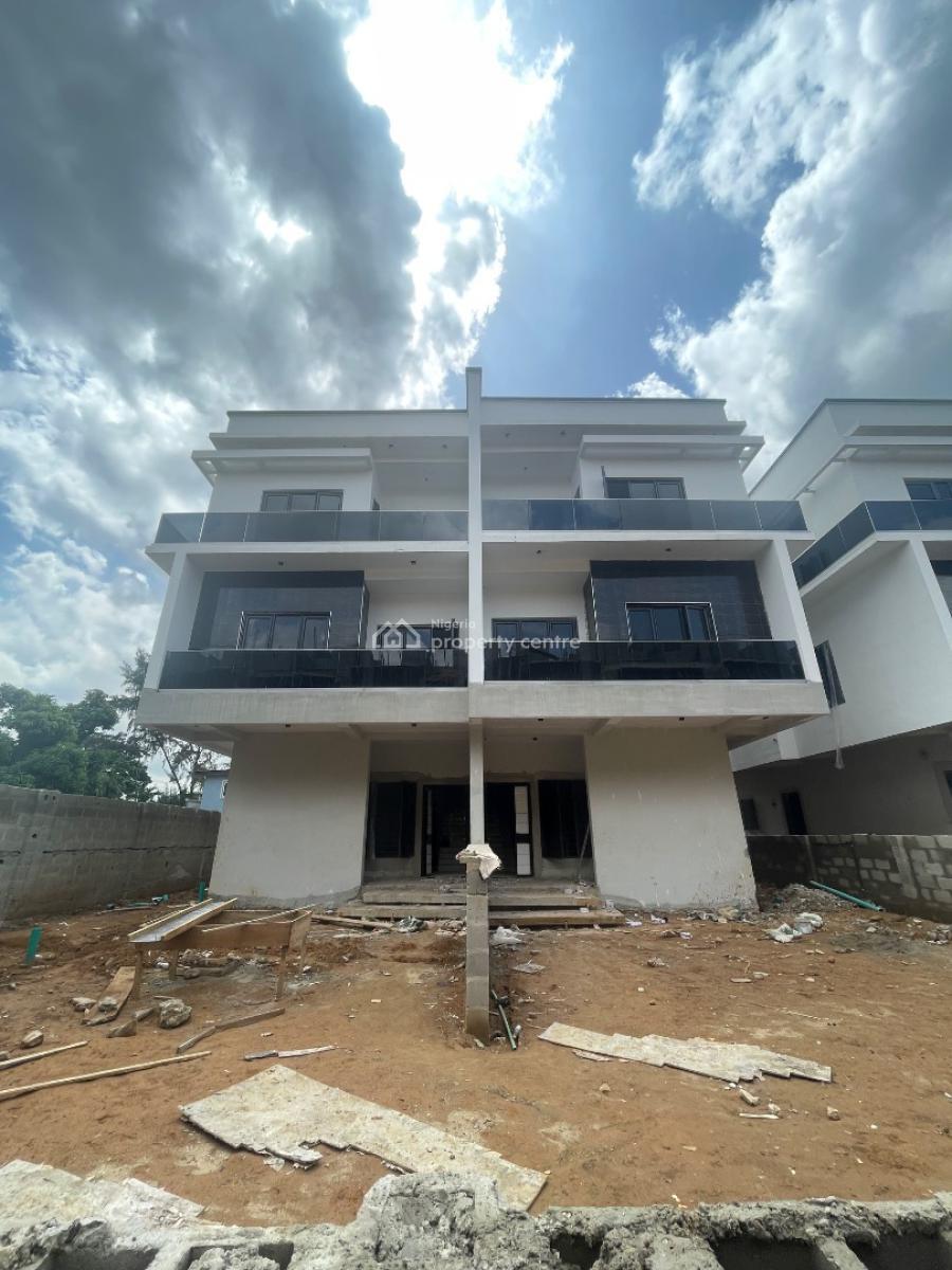 4 bedroom semi-detached duplex for sale