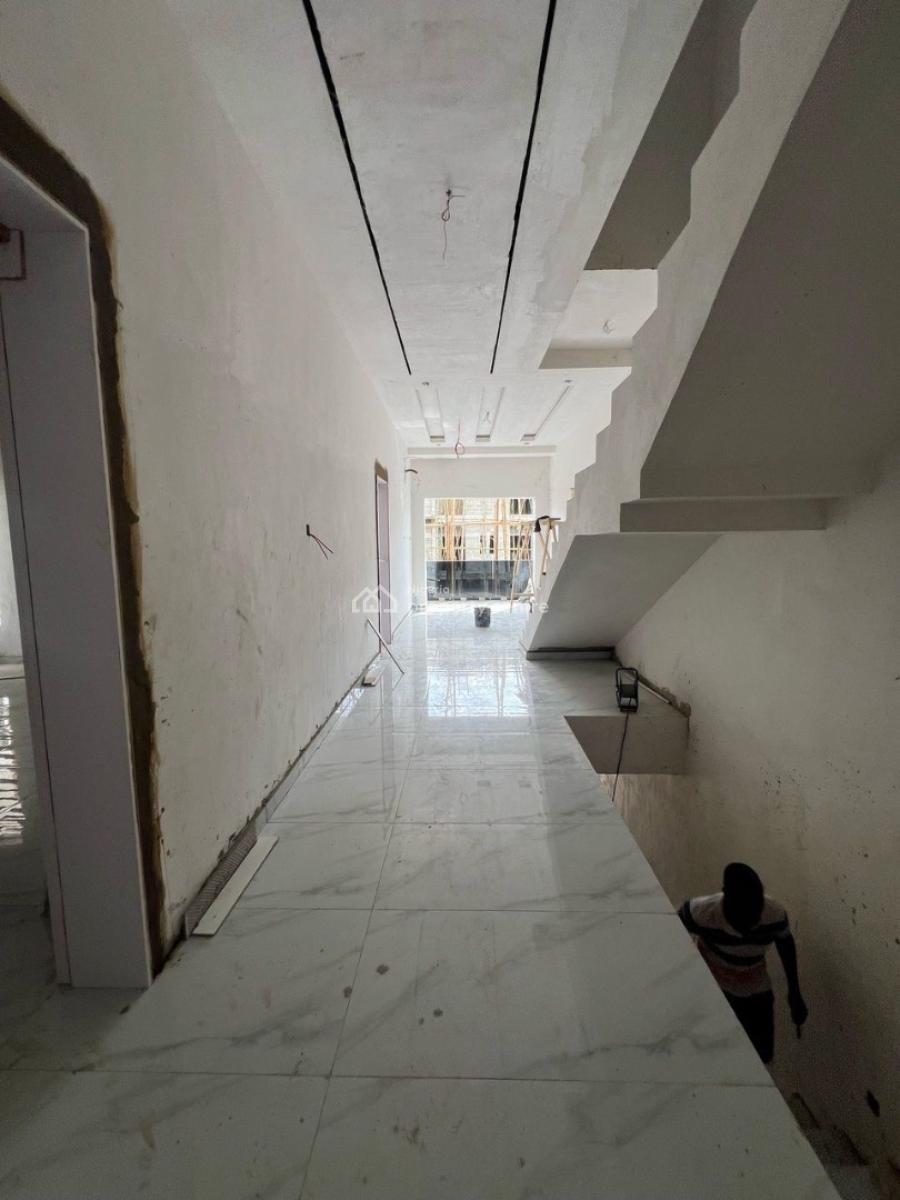 4 bedroom semi-detached duplex for sale