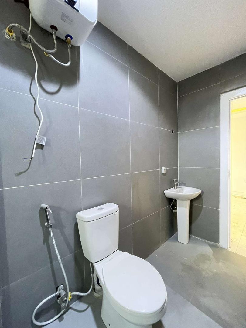 available  10 unit available  📍Victoria island