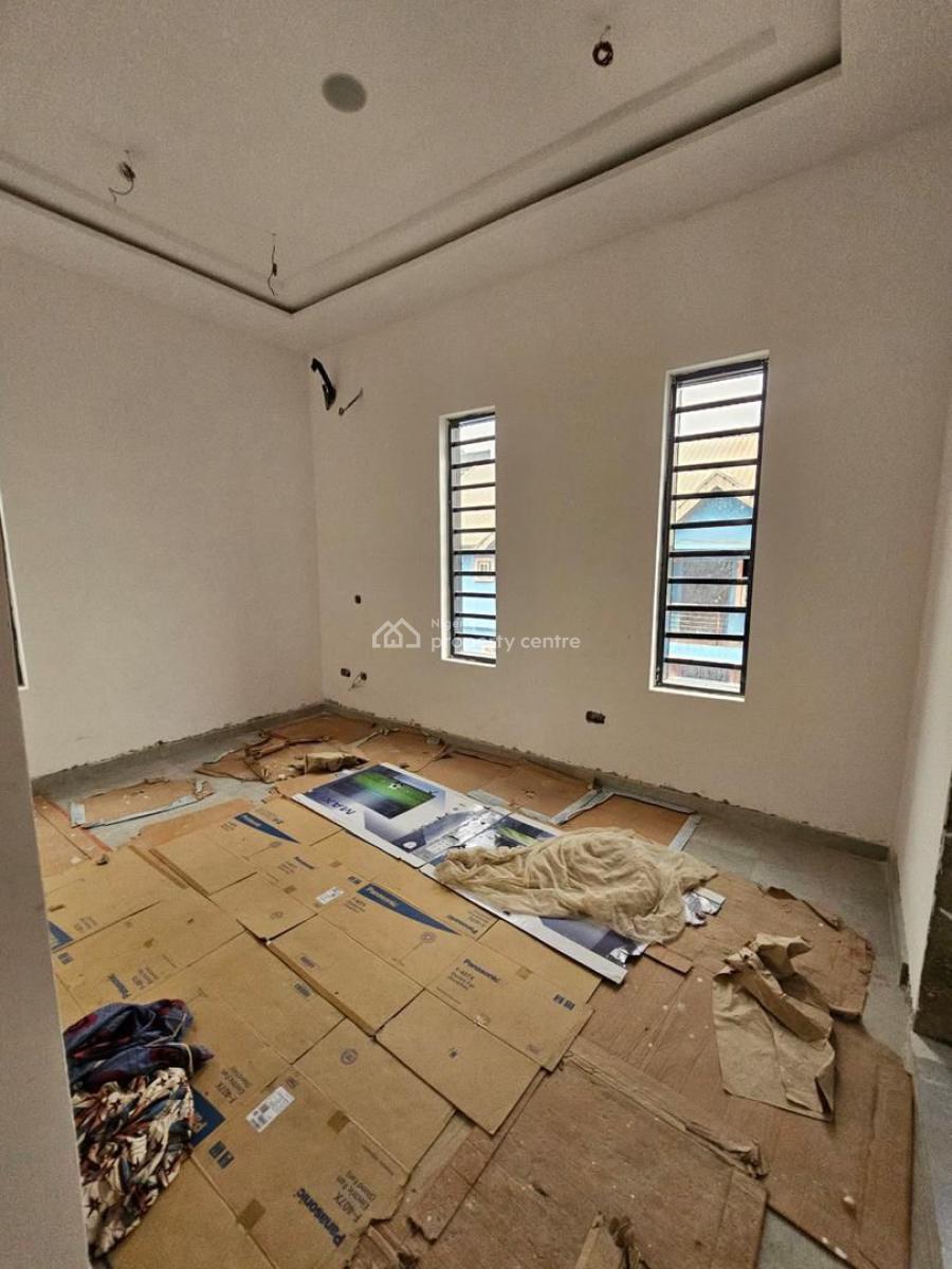 4 bedroom detached duplex for sale