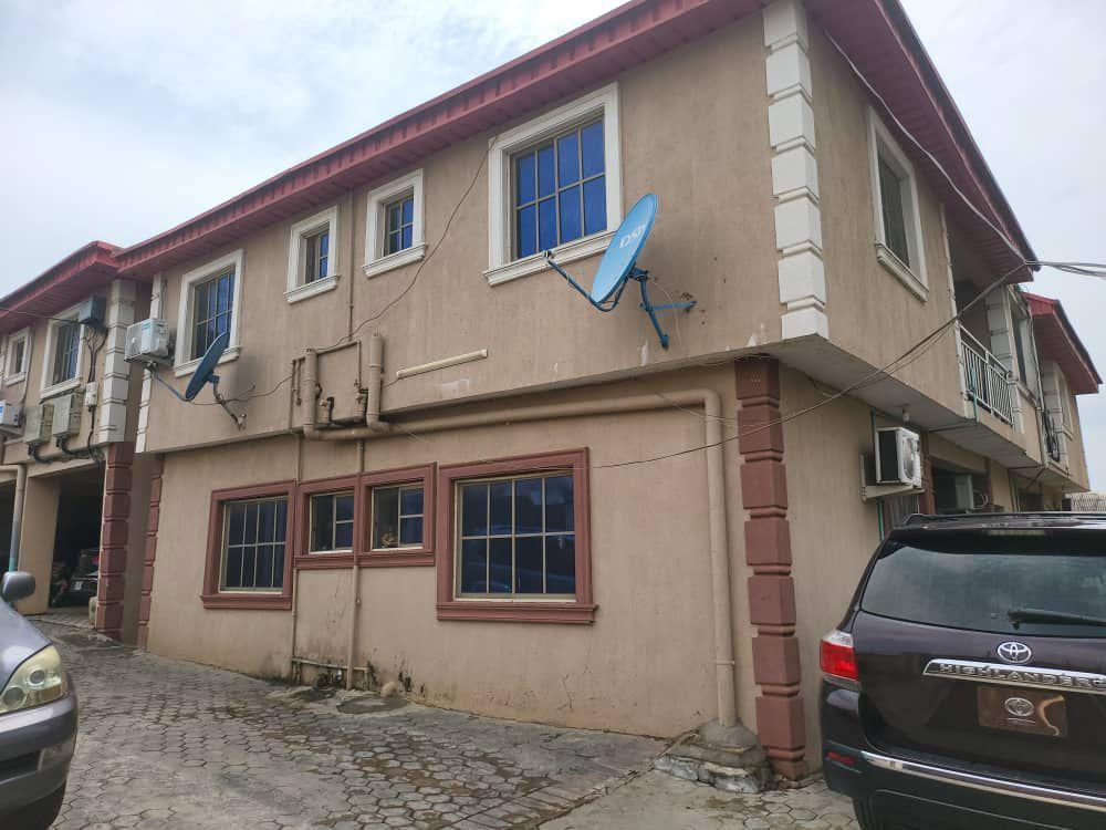 FOR SALE  Relatively new 11 units of decent 2 bedrooms  SIZE.....  793sqm