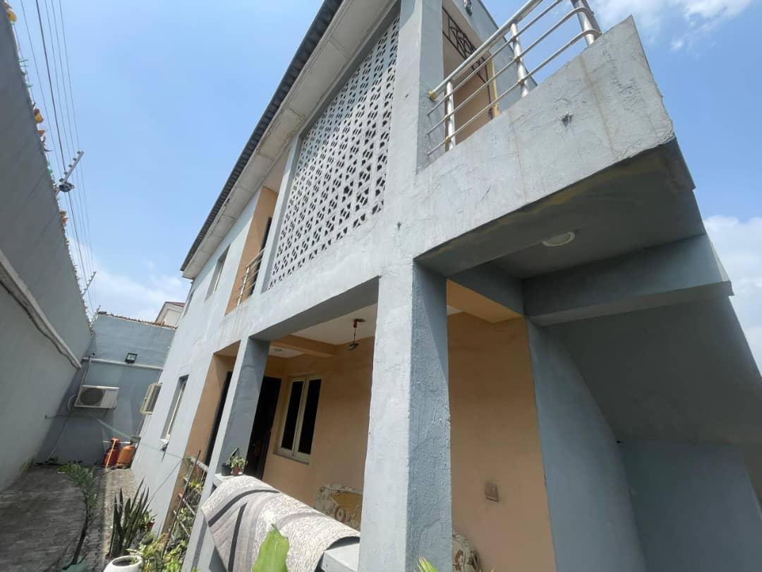 For Sale at Lekki Right, Lagos*  Fully tenanted & residential property of 6 units of 3 bedroom flats, plus 2 units of 1 bedroom mini flat on land measuring 1230sqm