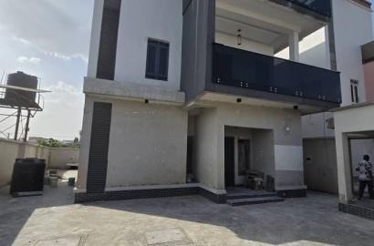To let Omole  5 bedroom fully detached duplex with A room Bq  inside Omole Estate Ojodu Berger