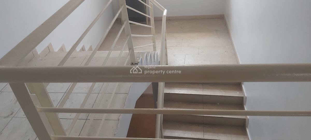 Massive 4 Bedrooms Duplex On 2 Plots