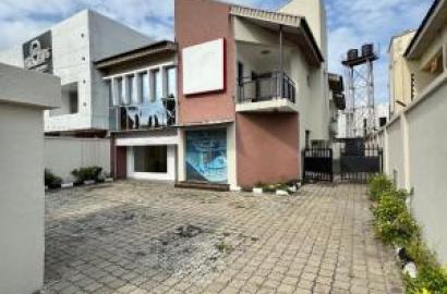 Commercial 5 Bedroom Detached Duplex