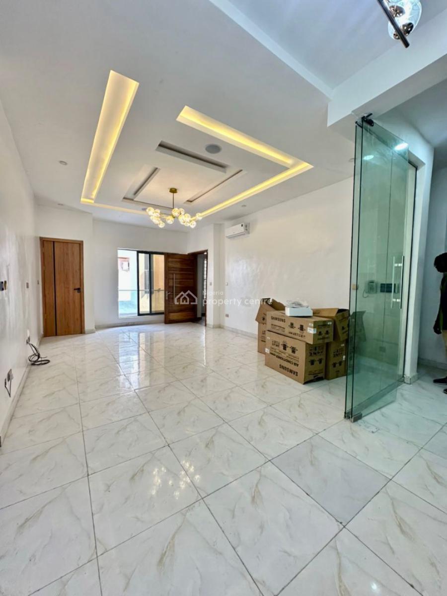 2 bedroom flat / apartment for sale
