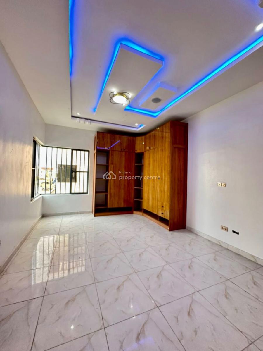 2 bedroom flat / apartment for sale