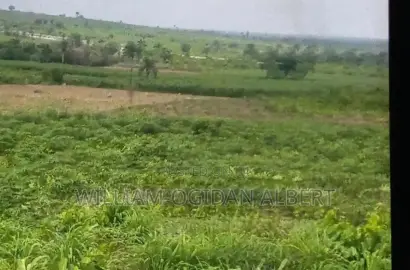 Land For Sale In An Estate In Omu Epe