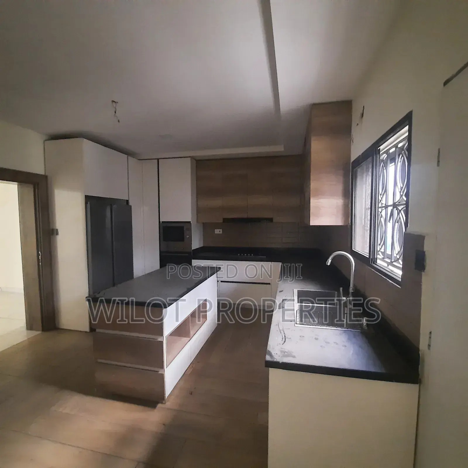 5bdrm Duplex in Wuye for rent