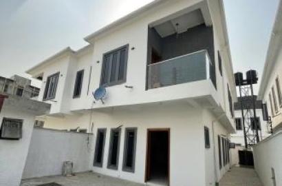 4 bedroom semi-detached duplex for rent