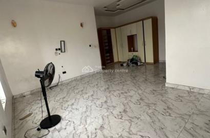 1 bedroom mini flat (room and parlour) for rent