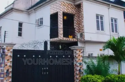 5 Bedroom Duplex Self Compound.Allows Party