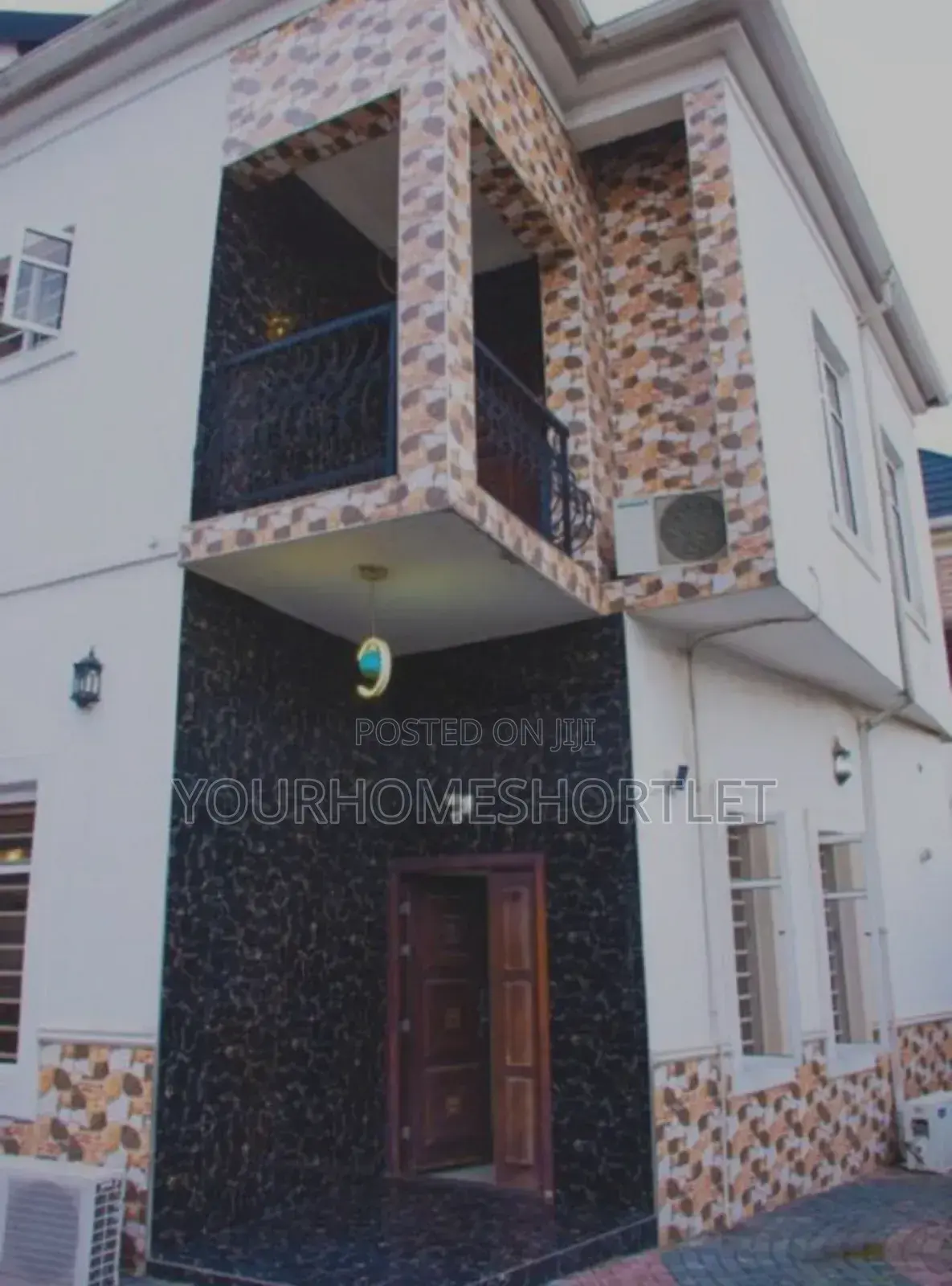 5 Bedroom Duplex Self Compound.Allows Party