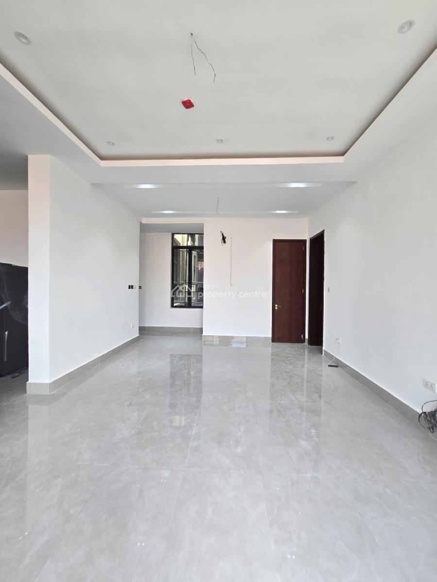 3 bedroom block of flats for sale